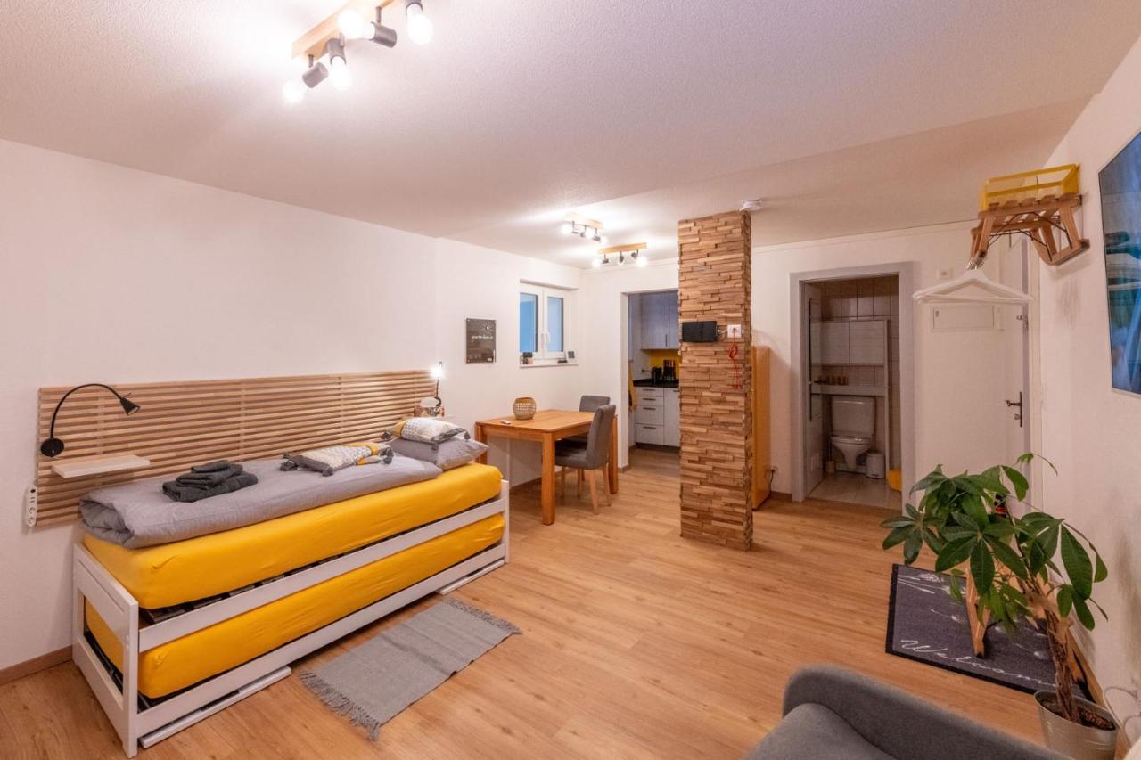 Ambassador Yellow Home Grächen Dış mekan fotoğraf